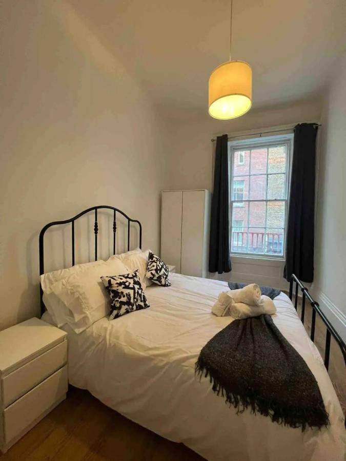 Stay In The Heart Of Soho Лондон Экстерьер фото