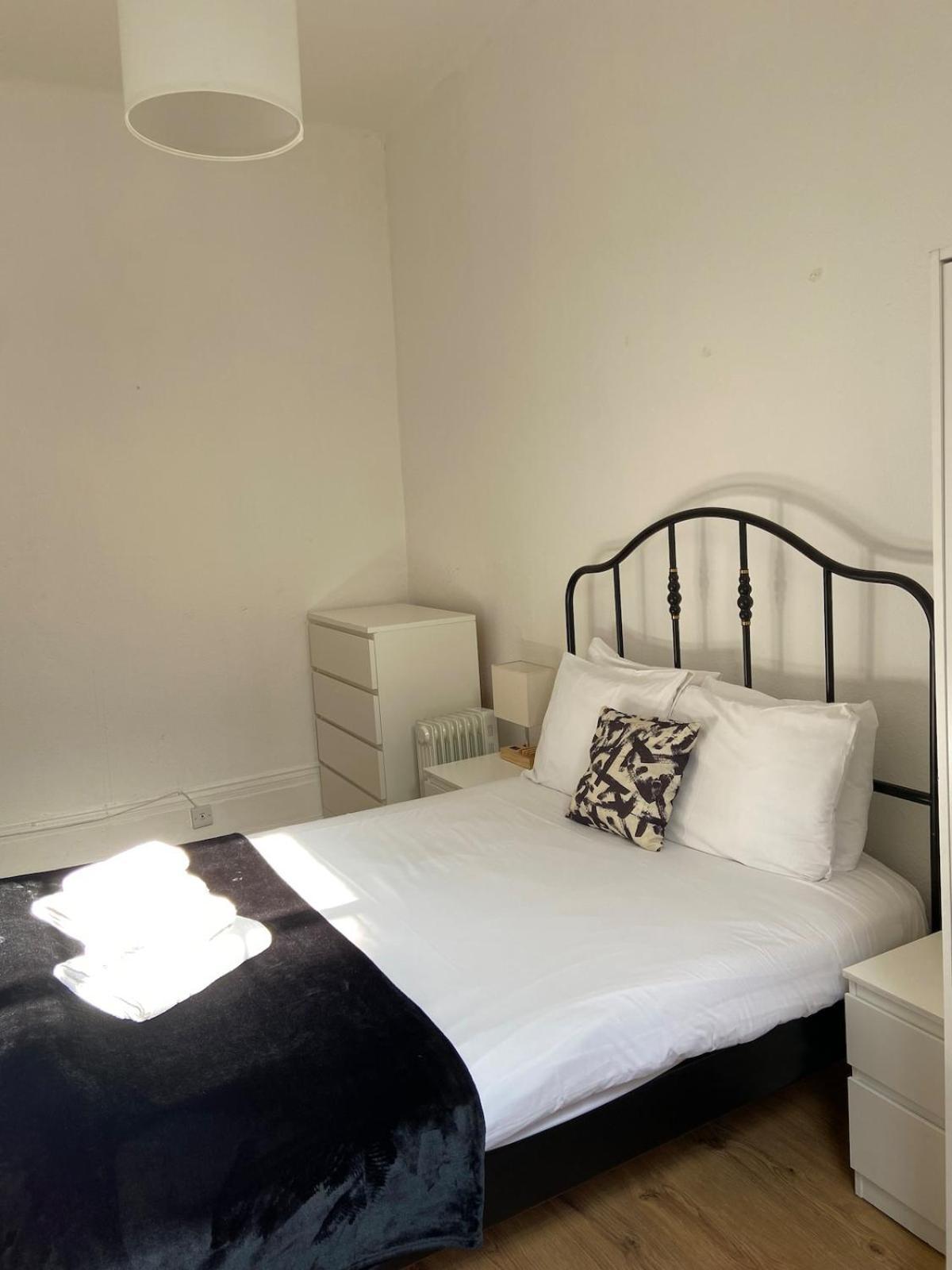 Stay In The Heart Of Soho Лондон Экстерьер фото